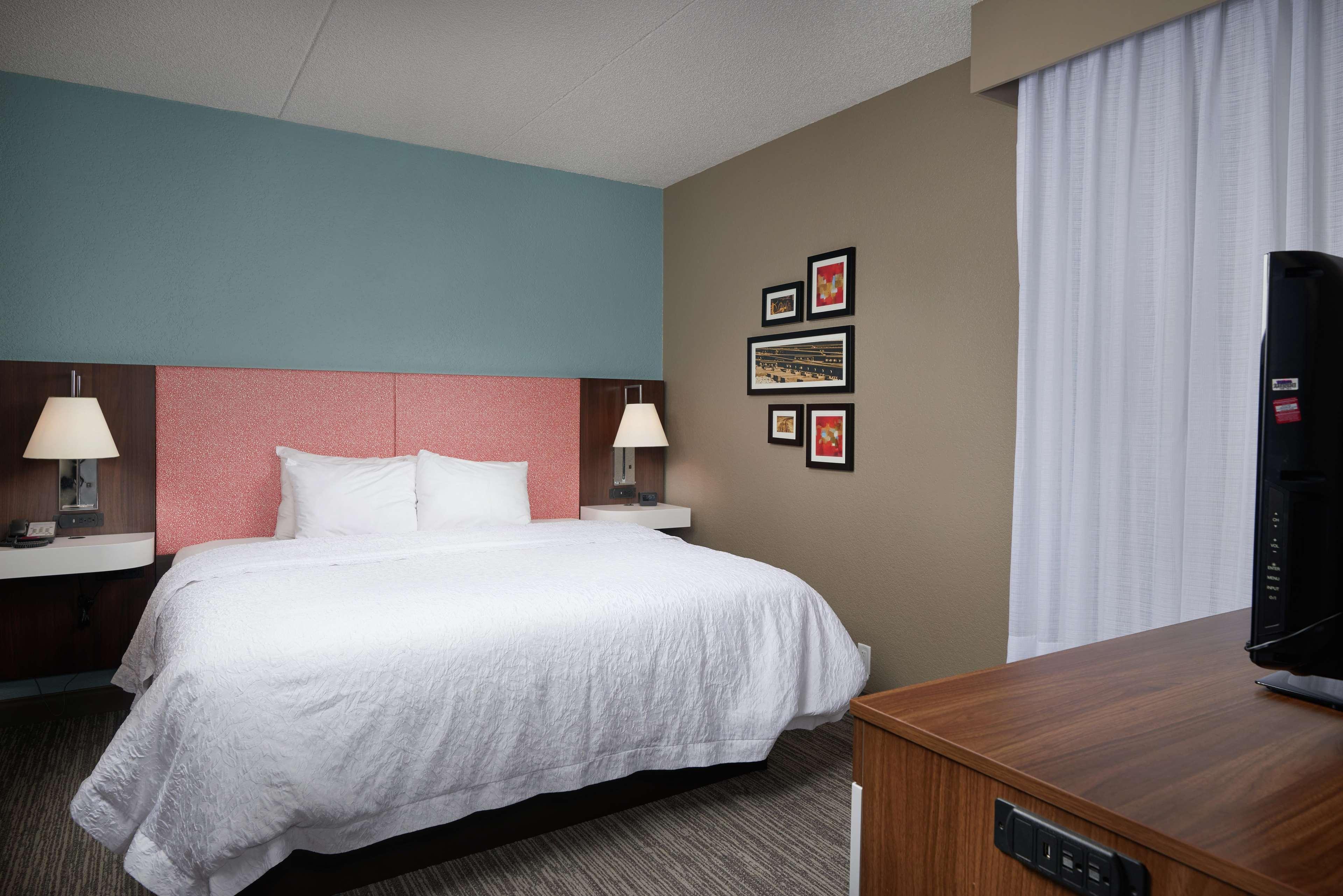 Hampton Hotel